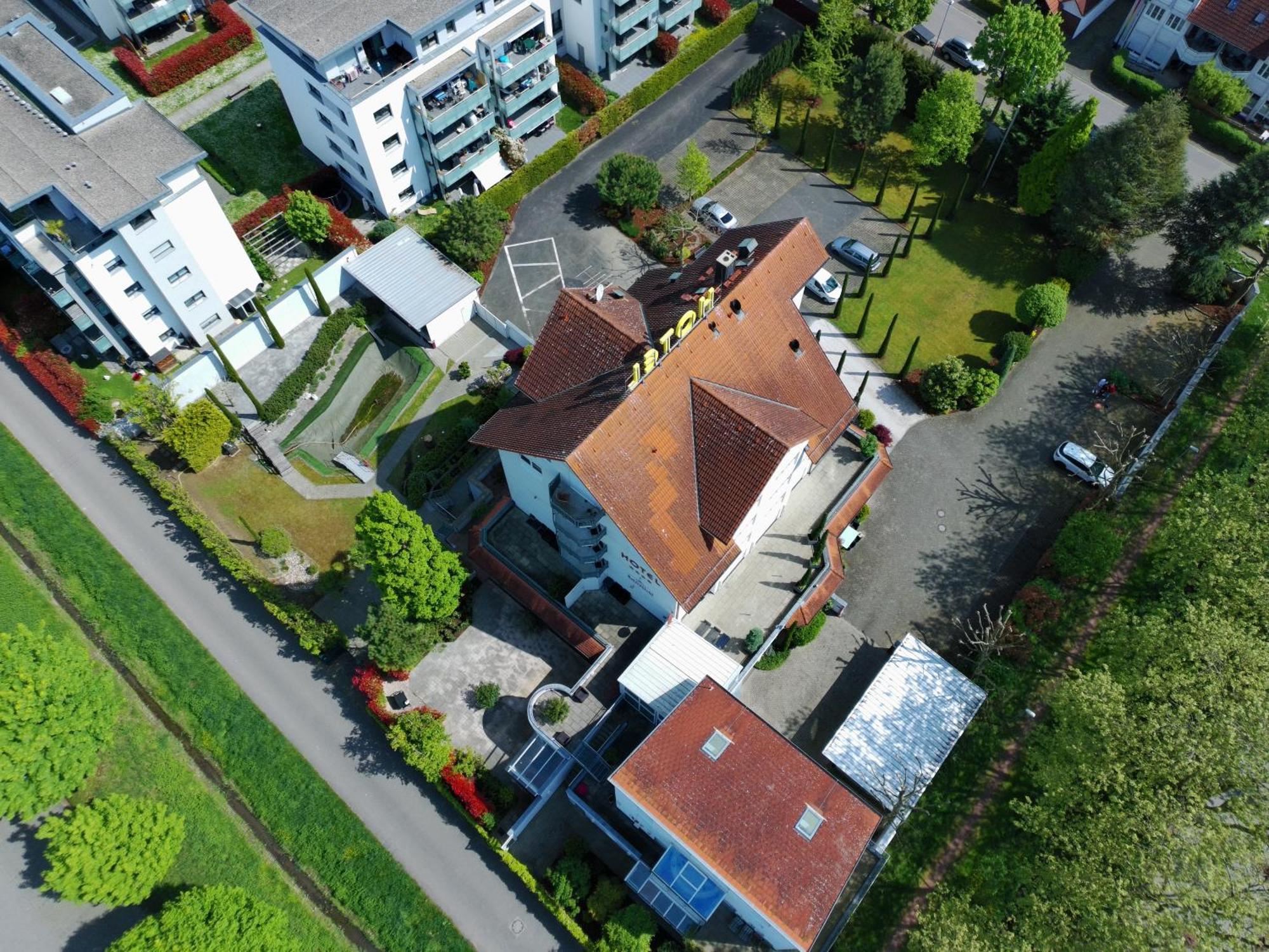 Kirchers Park & Wellnesshotel Kaiserstuhl Garni Endingen am Kaiserstuhl Екстериор снимка