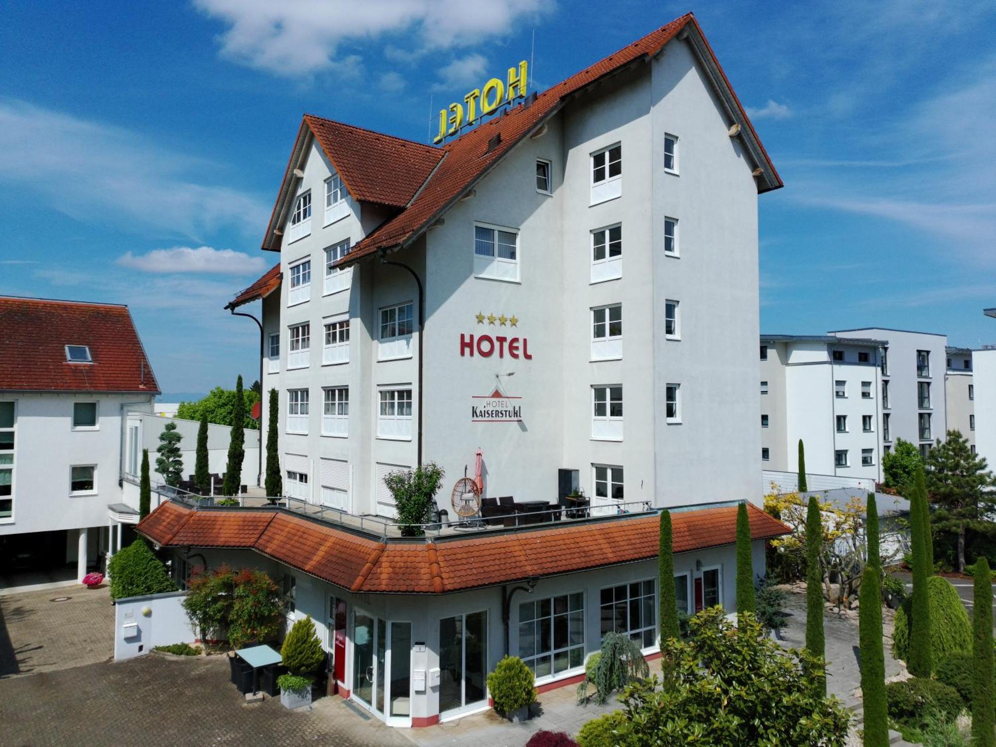 Kirchers Park & Wellnesshotel Kaiserstuhl Garni Endingen am Kaiserstuhl Екстериор снимка